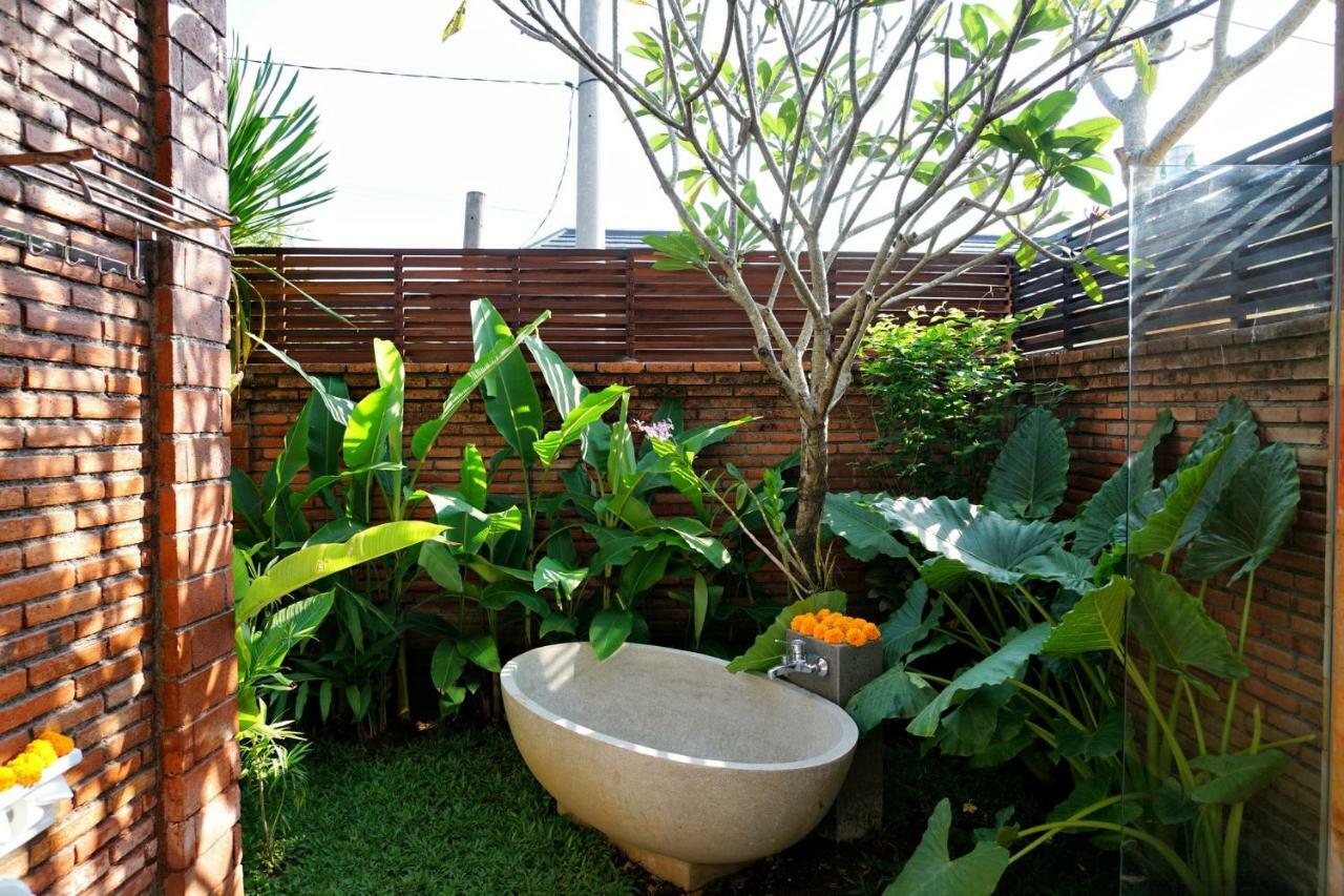 Delodtunduh Villa 2 Ubud  Exterior photo