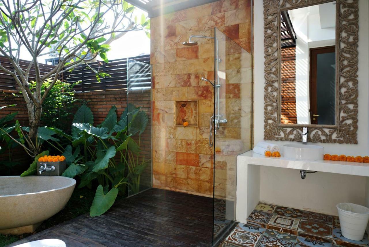 Delodtunduh Villa 2 Ubud  Exterior photo