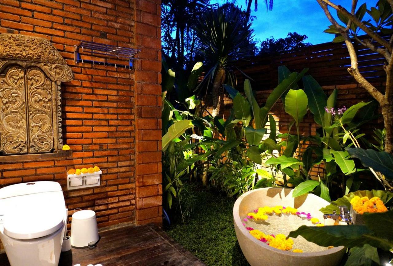 Delodtunduh Villa 2 Ubud  Exterior photo