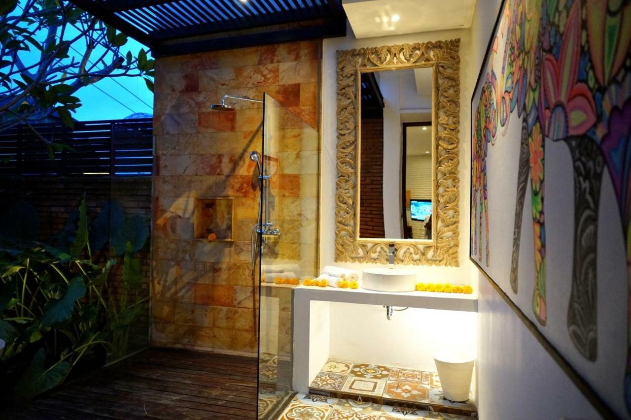 Delodtunduh Villa 2 Ubud  Exterior photo